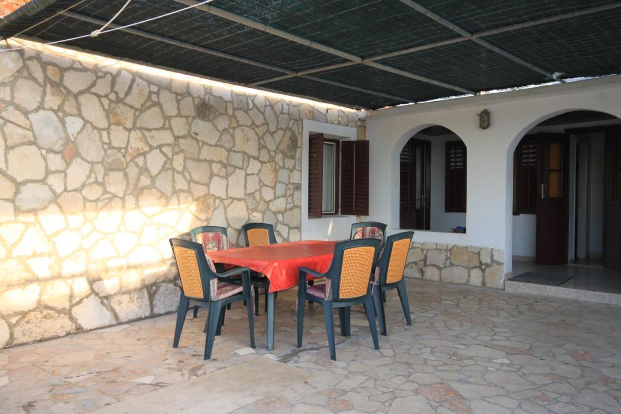 Apartments By The Sea Milna, Vis - 8913 Exterior photo